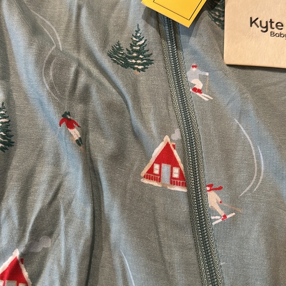 NWT size 3T sleeper Kyte baby - Picture 2 of 4